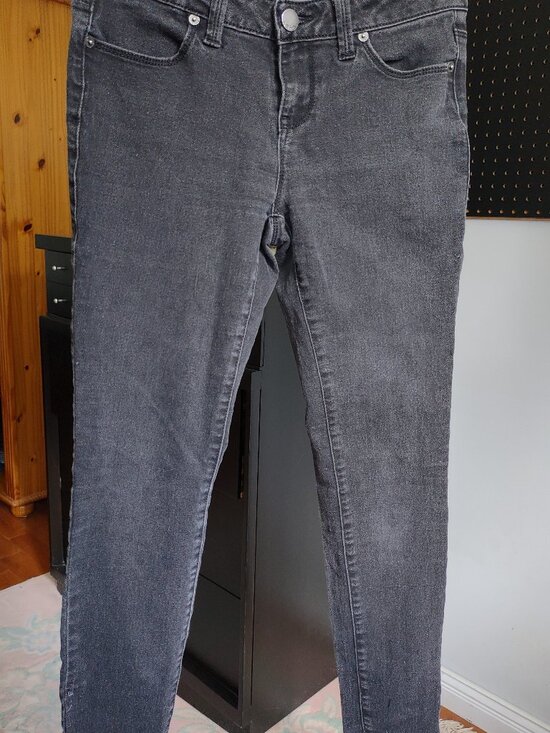No Boundaries Denim - No Boundaries women or girl's black jaggings/pants size 7 low rise